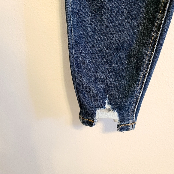 Maurices Women's Size 10 Long Skinny Distressed Hem Denim Blue Jeans 32" Inseam - Picture 3 of 9